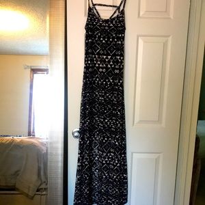 Black and white maxi dress